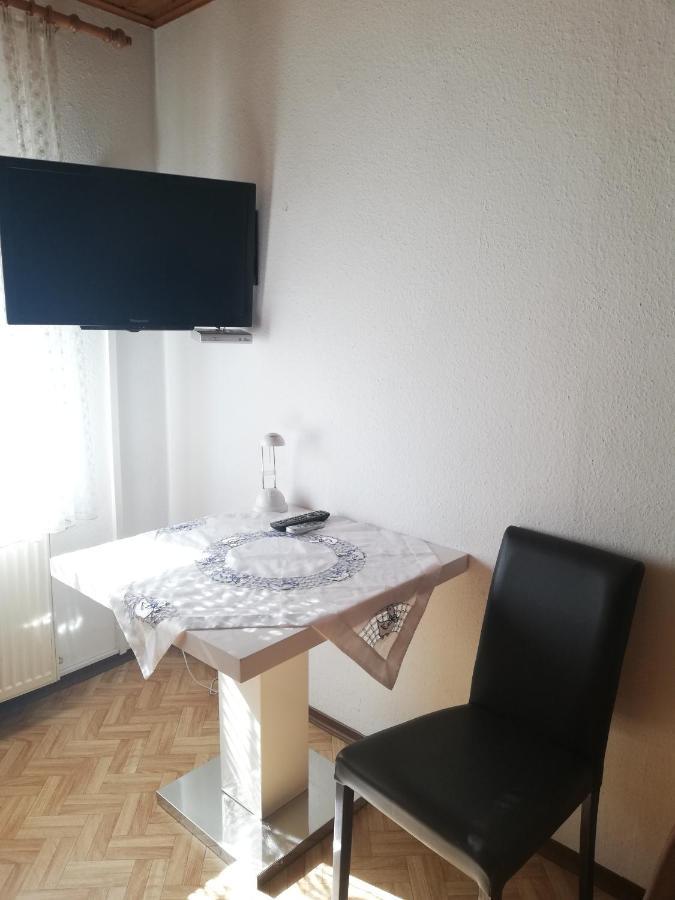 Weingut Und Gaestehaus Vongerichten Oberhausen  Exteriör bild